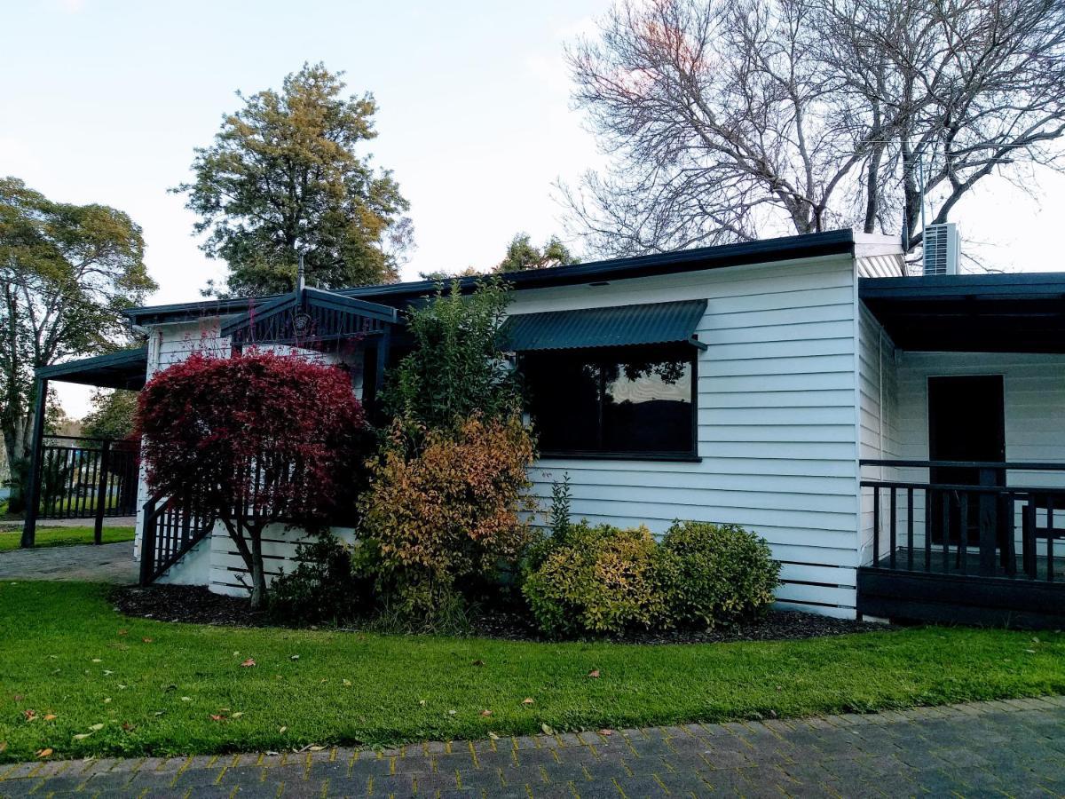 Lake Hume Resort Exterior foto